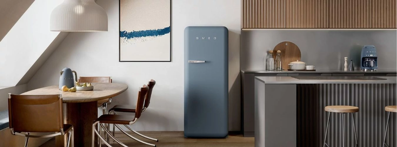 FAB28 hűtő - Már matt viharkékben is