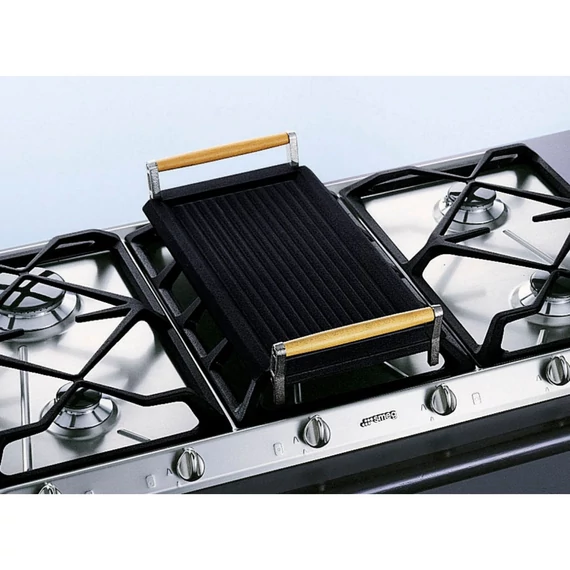 SMEG ÖNTÖTTVAS GRILLRÁCS, fogantyúval