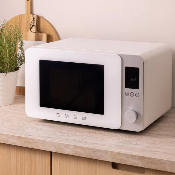 SMEG ASZTALI MIKROHULLÁMÚ SÜTŐ GRILL, LÉGKEVERÉS ÉS AIR FRY FUNKCIÓVAL, matt fehér, konyhapulton