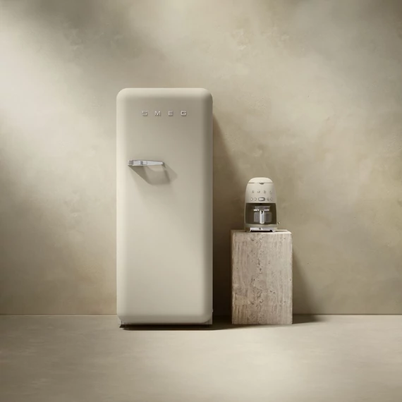 SMEG FILTERES KÁVÉFŐZŐ, 50-es évek retro design, matt moonlight