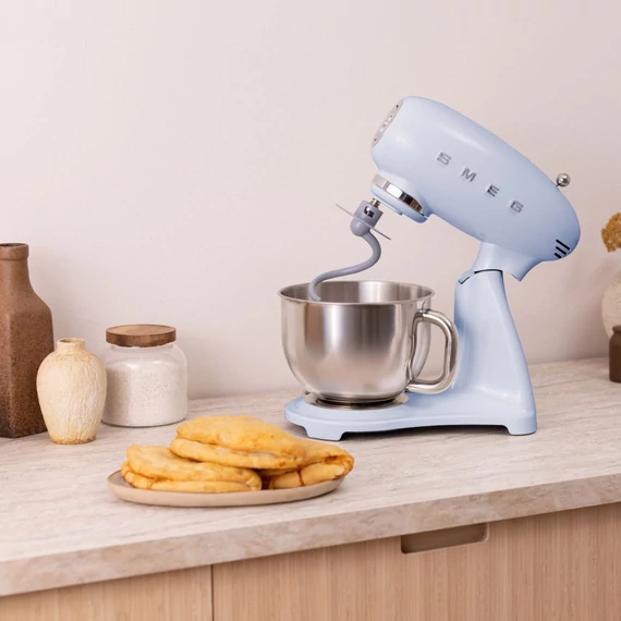 SMEG KONYHAI ROBOTGÉP, 50-es évek retro design, világoskék, konyhapulton