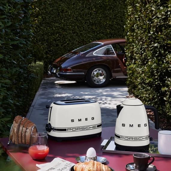 Porsche x SMEG VÍZFORRALÓ, Carrara White, kenyérpirítóval