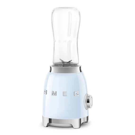 Smeg világoskék mini hordozható turmixgép, jobbról