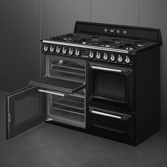 SMEG SZABADONÁLLÓ TŰZHELY, Victoria design, 110 cm, 3 sütőtér, 5 funkció, gáz főzőlap, fekete