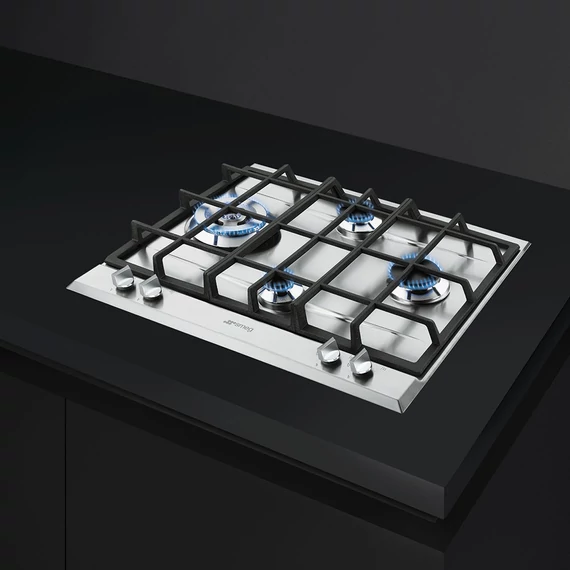 SMEG GÁZ FŐZŐLAP,Selezione ,60 cm,3 normál+1 3,5 kW WOK égő,öntöttvas edénytartó rács, ujjlenyomatm.rm.acél,ezüst gombok