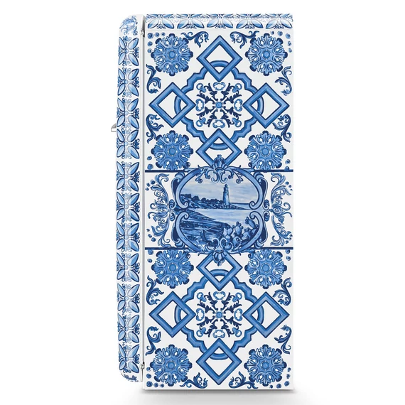 SMEG FAB28 Egyajtós hűtőszekrény, felül fagyasztórekesszel, jobbos - 50-es évek retro design, D&G Blu Mediterraneo kollekció