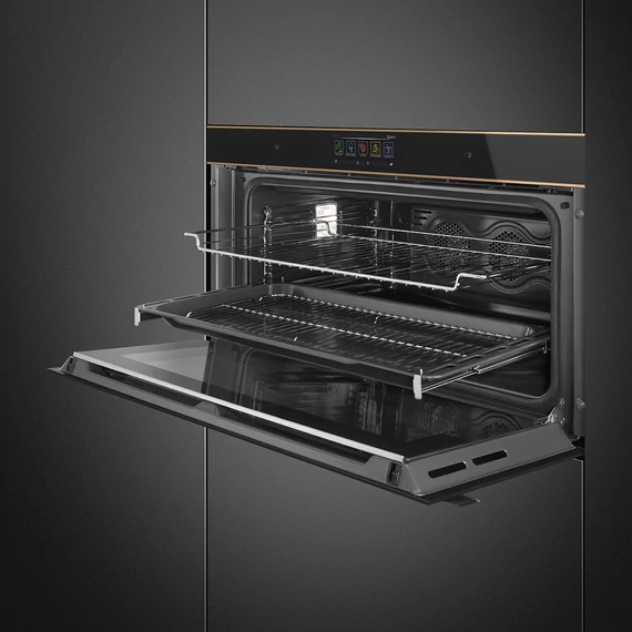 SMEG 90 cm széles hőlégkeveréses sütő, pirolitikus tisztítással, széles TFT kijelzővel, Wi-Fi kapcsolattal - Dolce Stil Novo design, fekete üveg, réz díszítéssel